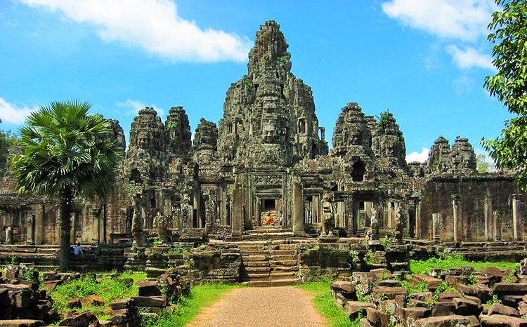 Ngôi đền ở Angkor Wat - Campuchia