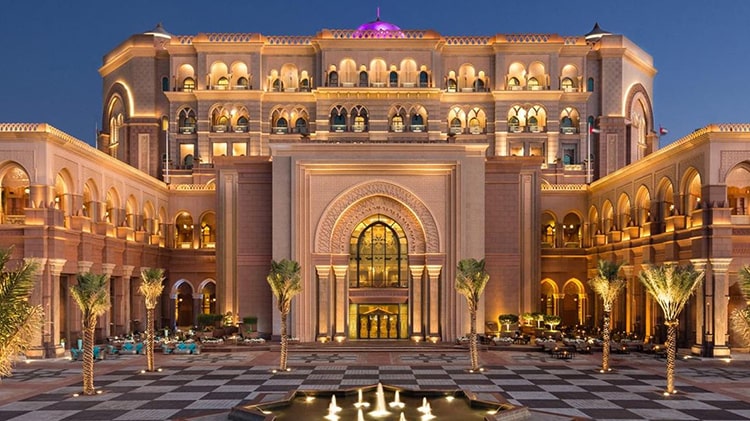 Khách sạn Emirates Palace